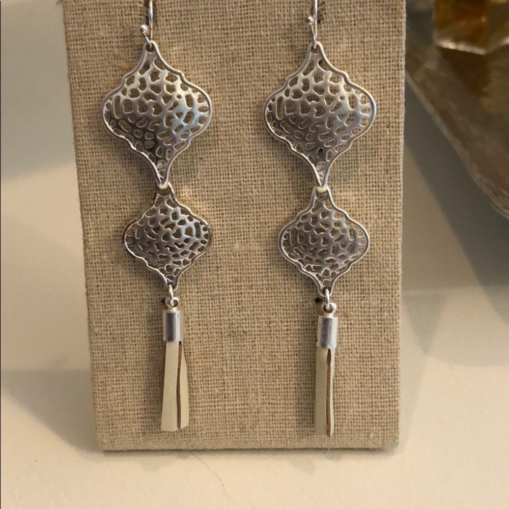 Stella & Dot tassel Earrings